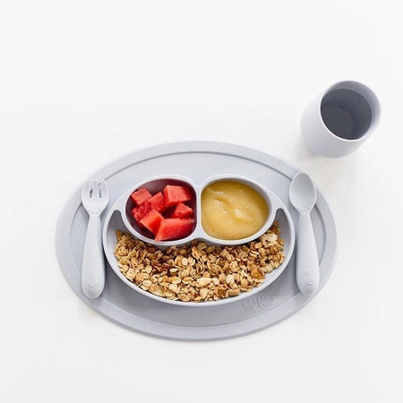 EZPZ Silikonowy kubeczek Mini Cup 120 ml pastelowa szarość