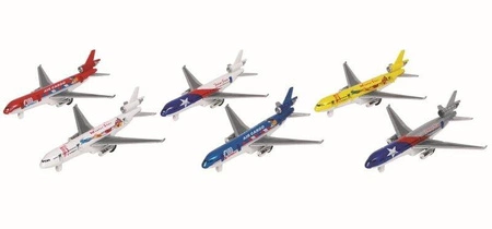 Samolot pasażerski z napędem