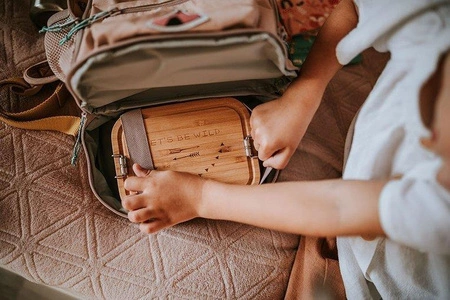 Lassig Lunchbox ze stali nierdzewnej z bambusową pokrywką Adventure