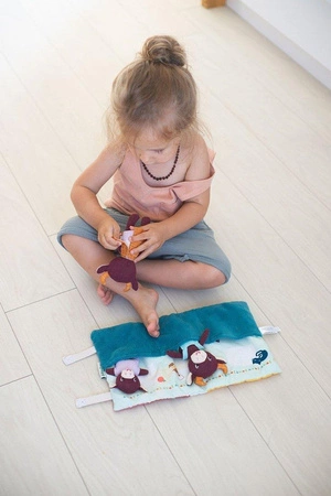 LILLIPUTIENS Mini - przytulanki rodzina krówek z rozkładaną matą Krówka Rosalie 2 lata+