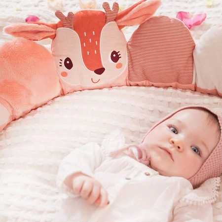 LILLIPUTIENS Aktywizujący ochraniacz do łóżeczka Sarenka Stella 0 m+